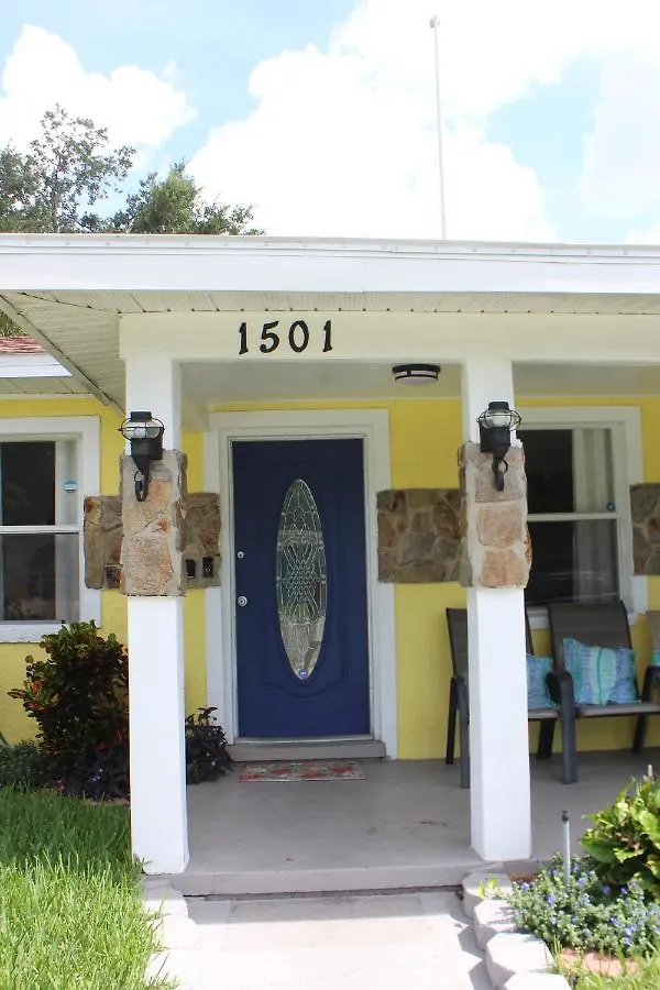 Vakantiehuis Traditional Cozy Historic Tampa Home